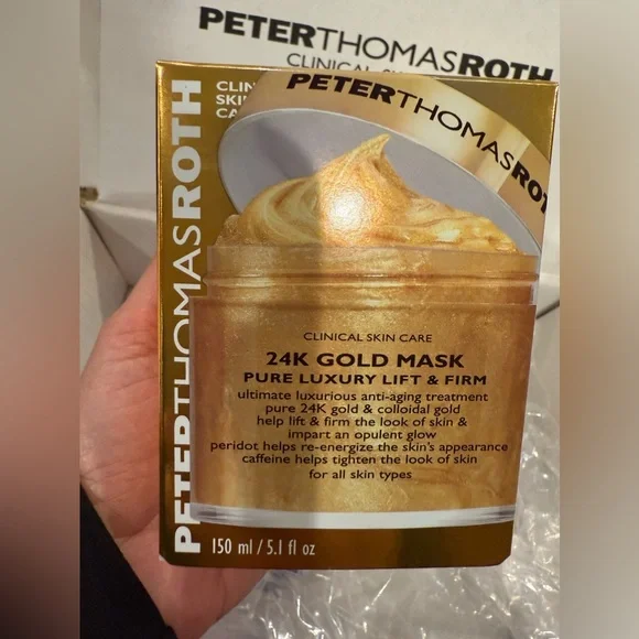 Peter Thomas brand NEW 24k gold mask.